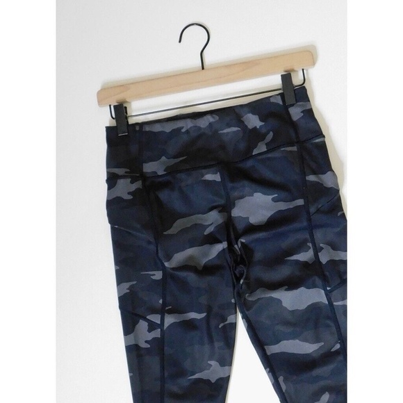 ATHLETA Camo Contender 7/8 Tight Camouflage Print Side Pockets Workout Gym Small - Picture 4 of 16